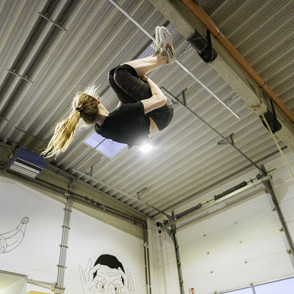 Frauen* Training Parkour und Freerunning und Fitness Indoor Wien